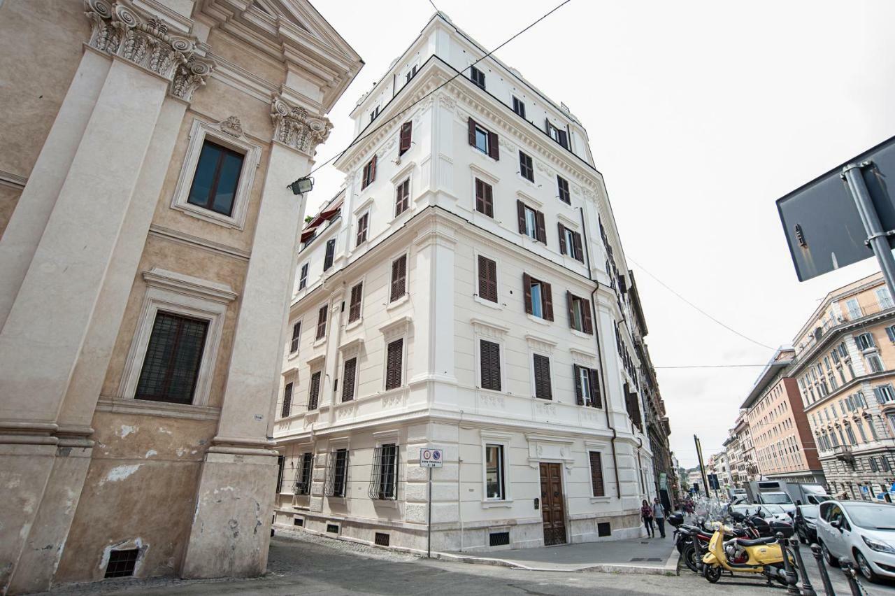 Luxury & Charme Colosseo Рим Екстериор снимка