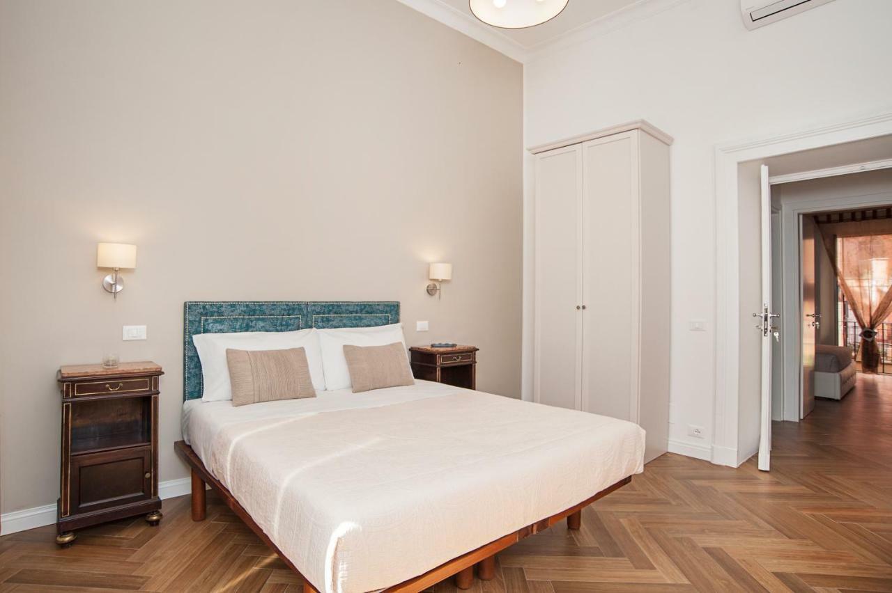 Luxury & Charme Colosseo Рим Екстериор снимка