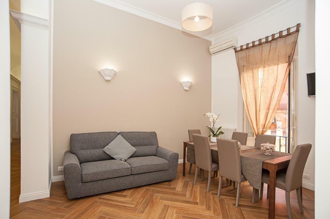 Luxury & Charme Colosseo Рим Екстериор снимка